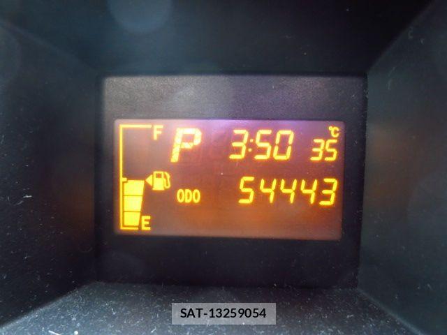 Toyota IQ 2010-07 8659553-4