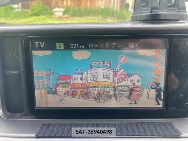 Toyota IQ 2008-12 8780636-16