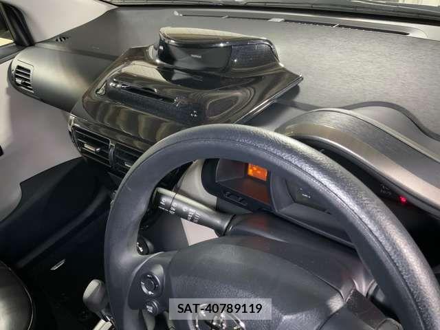 Toyota IQ 2013-08 8829574-18