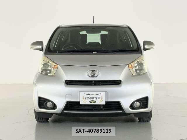 Toyota IQ 2013-08 8829574-4