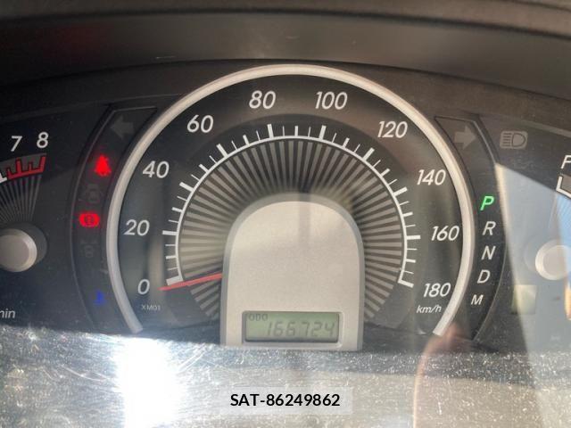 Toyota ISIS 2005-06 6906768-16