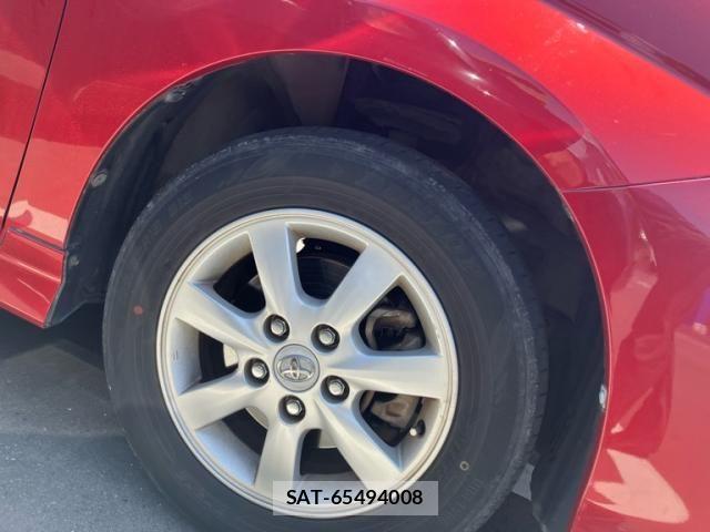Toyota ISIS 2011-11 6994430-16