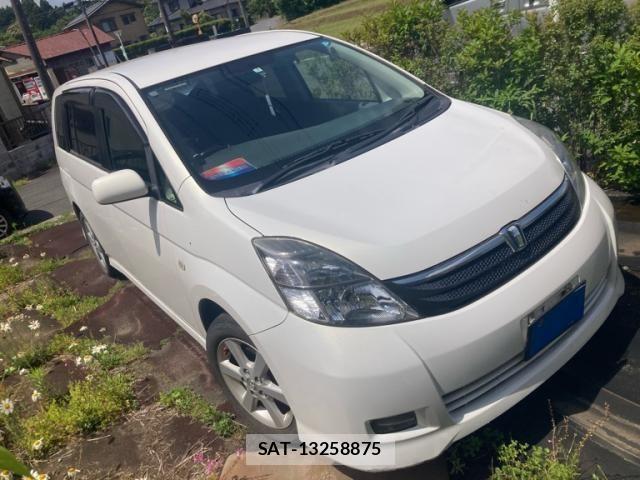 Toyota ISIS 2005-06 7058952-0