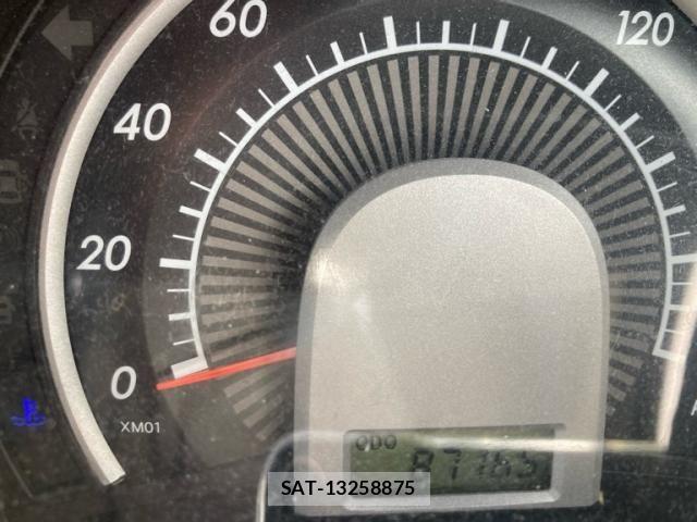 Toyota ISIS 2005-06 7058952-9