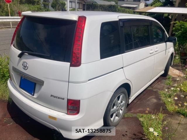 Toyota ISIS 2005-06 7058952-1