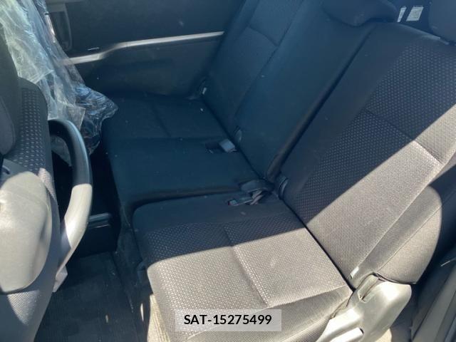 Toyota ISIS 2007-06 7219960-22