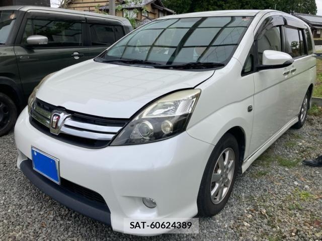 Toyota ISIS 2014-06 7219967-0