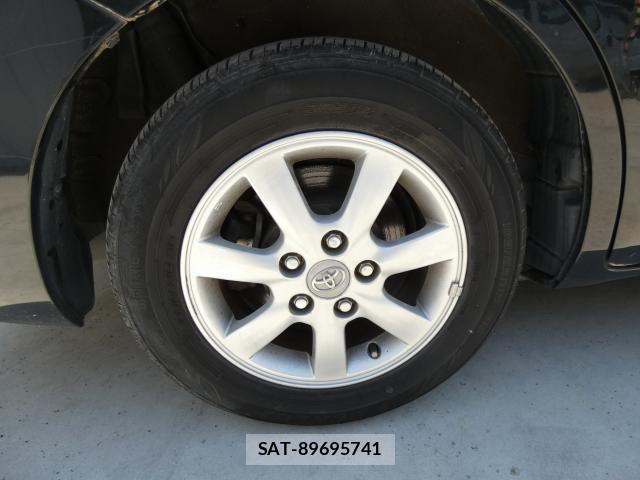 Toyota ISIS 2008-02 7219961-14