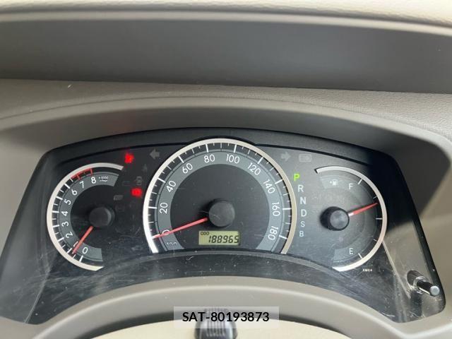 Toyota ISIS 2010-10 7327616-0