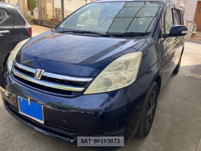 Toyota ISIS 2010-10 7327616-2