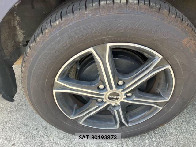 Toyota ISIS 2010-10 7327616-7
