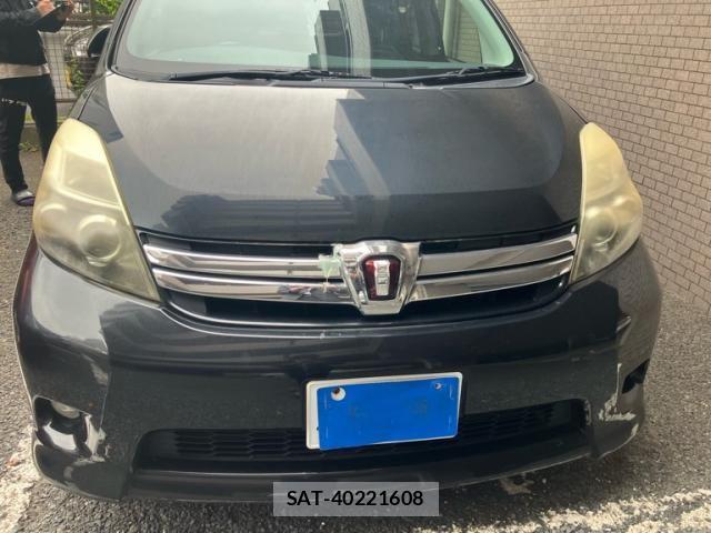 Toyota ISIS 2012-03 7327614-0