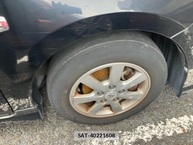 Toyota ISIS 2012-03 7327614-9