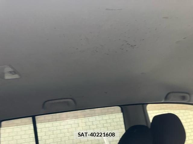 Toyota ISIS 2012-03 7327614-12