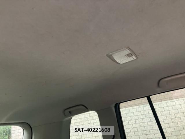 Toyota ISIS 2012-03 7327614-13