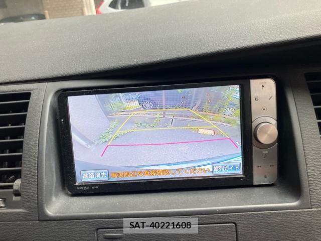 Toyota ISIS 2012-03 7327614-24
