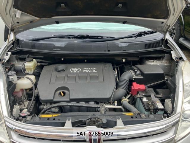 Toyota ISIS 2009-11 7327611-9