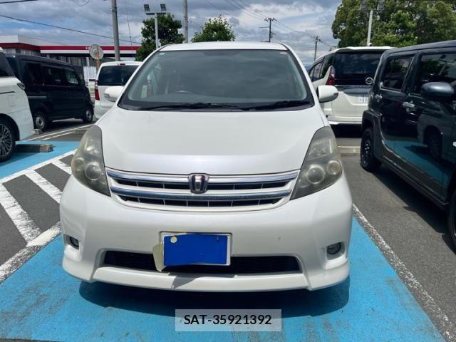 Toyota ISIS 2010-09 7327608-0