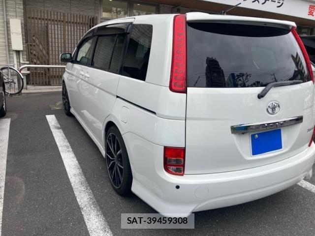 Toyota ISIS 2005-11 7327613-3