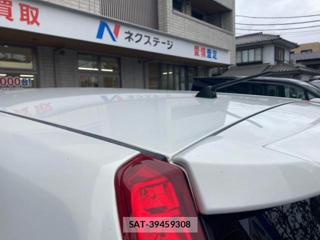 Toyota ISIS 2005-11 7327613-4