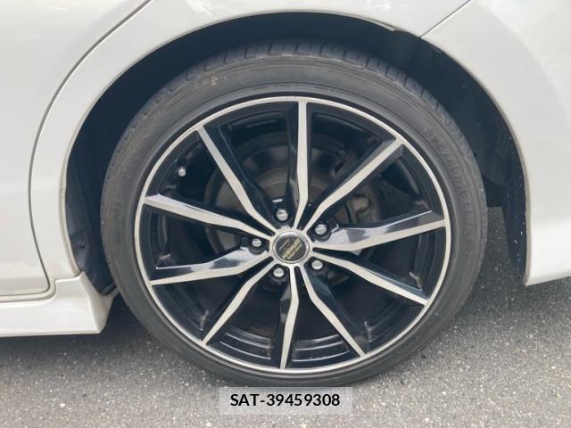 Toyota ISIS 2005-11 7327613-6