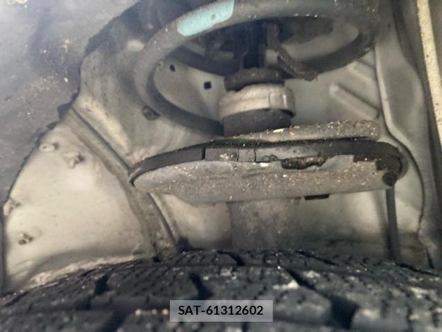 Toyota ISIS 2009-10 7358183-7