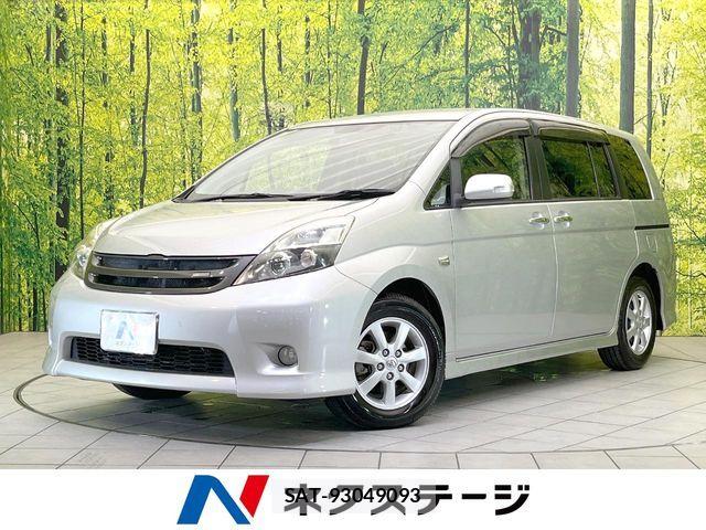 Toyota ISIS 2011-12 7392449-0