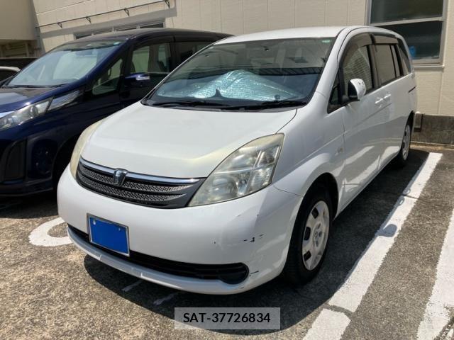 Toyota ISIS 2005-09 7454984-1