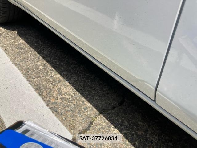 Toyota ISIS 2005-09 7454984-19