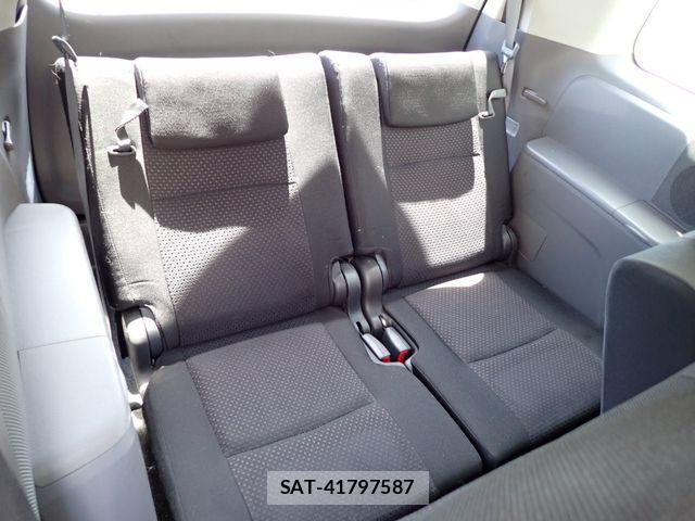 Toyota ISIS 2005-02 7500991-17