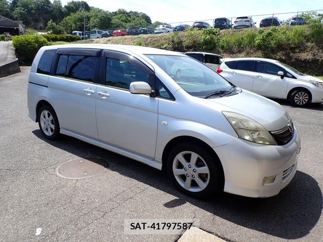 Toyota ISIS 2005-02 7500991-3