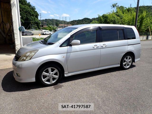 Toyota ISIS 2005-02 7500991-5