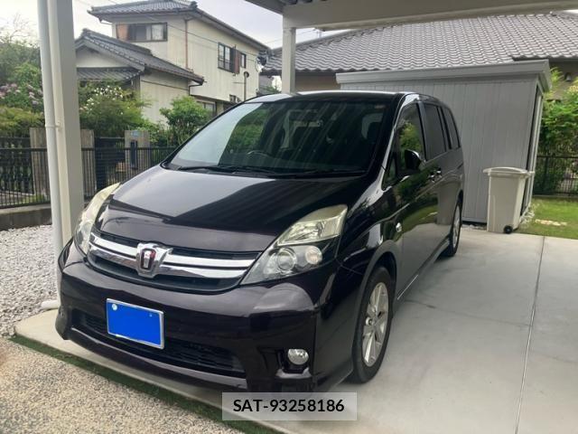 Toyota ISIS 2015-04 7617200-3