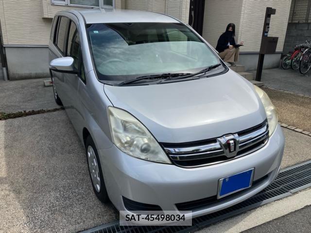 Toyota ISIS 2013-11 7617201-2