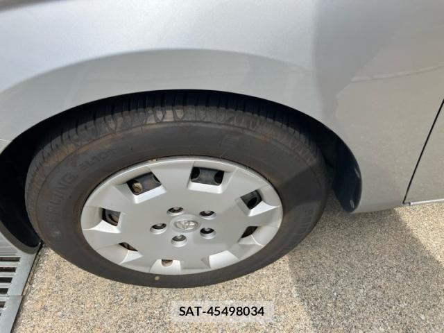 Toyota ISIS 2013-11 7617201-4