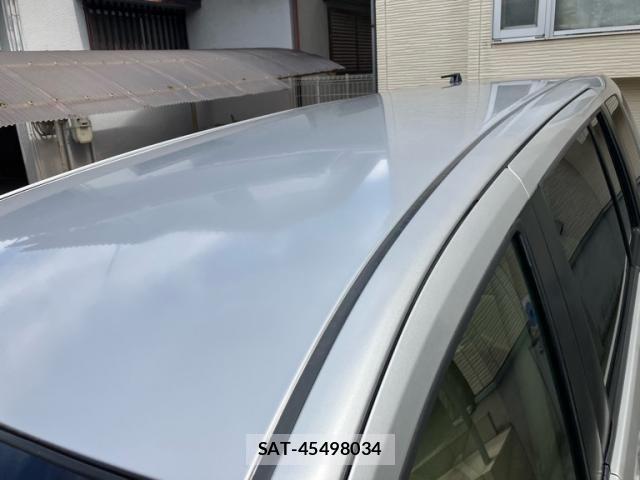 Toyota ISIS 2013-11 7617201-7