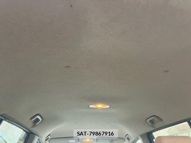 Toyota ISIS 2005-01 7724351-10
