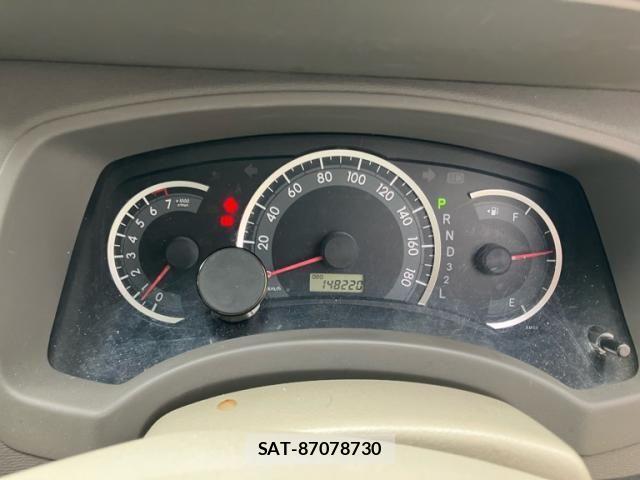 Toyota ISIS 2007-11 7724347-10