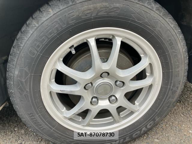 Toyota ISIS 2007-11 7724347-4
