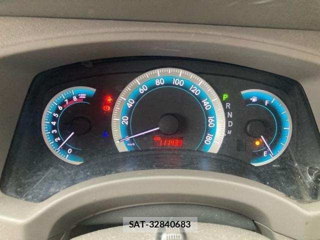 Toyota ISIS 2011-01 7724350-19