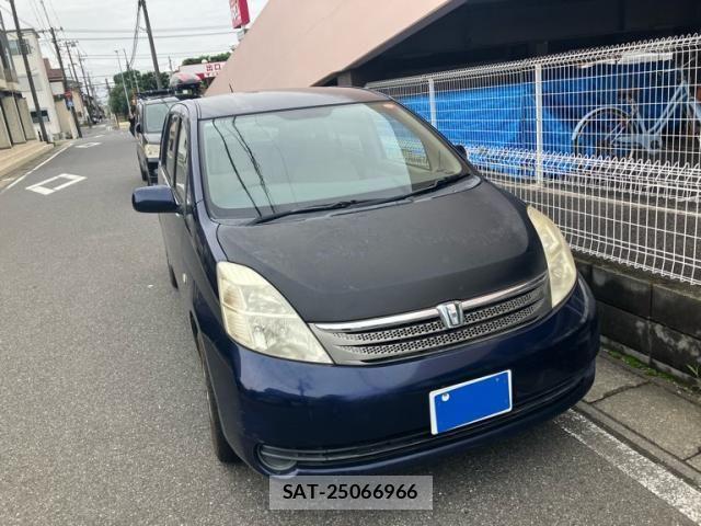 Toyota ISIS 2005-03 7785806-1