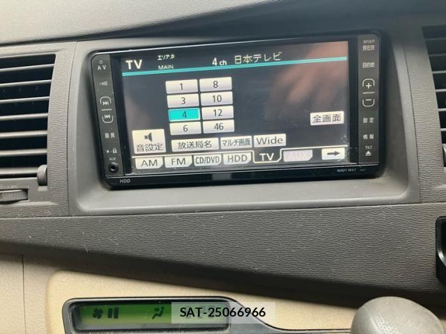 Toyota ISIS 2005-03 7785806-18