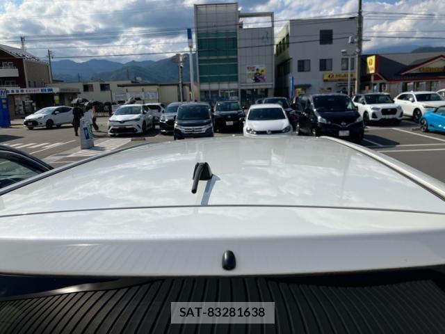 Toyota ISIS 2010-07 7785807-4