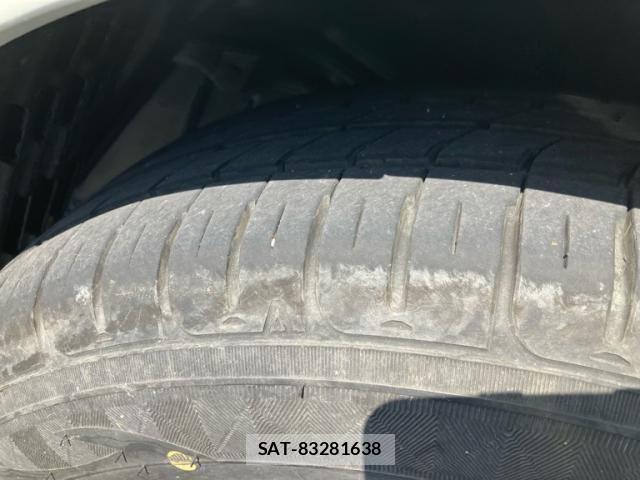 Toyota ISIS 2010-07 7785807-6