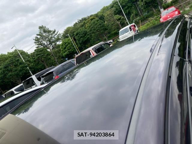 Toyota ISIS 2015-02 7876981-4