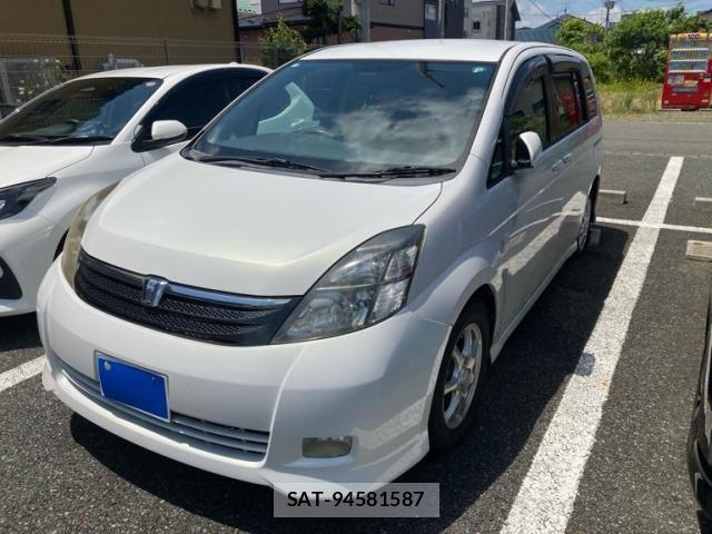 Toyota ISIS 2006-03 7876982-1