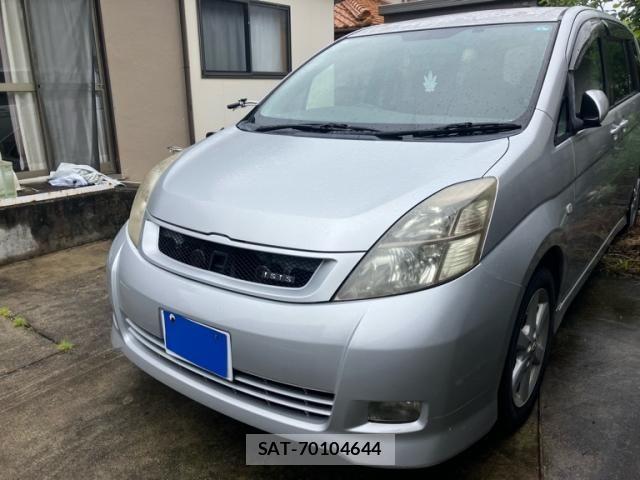 Toyota ISIS 2005-03 7876985-1