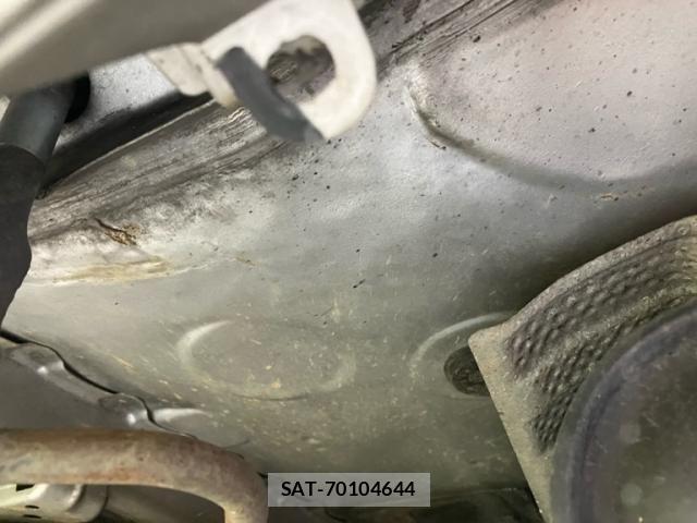 Toyota ISIS 2005-03 7876985-22