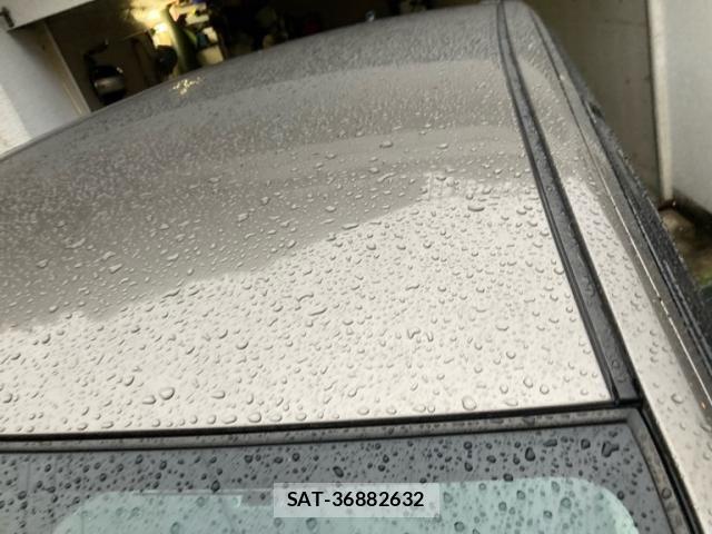 Toyota ISIS 2012-03 7902758-10