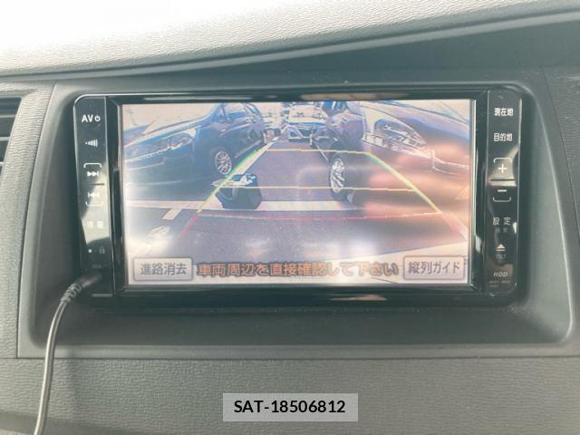 Toyota ISIS 2008-12 7962130-16